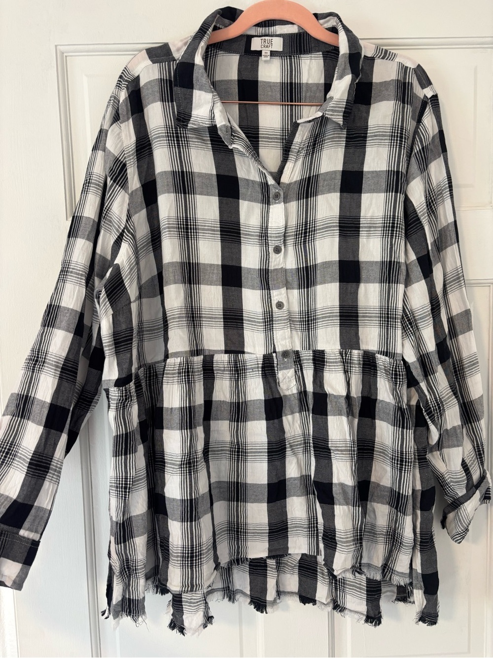 True Craft Black & White Plaid Button-Front Peplum Blouse